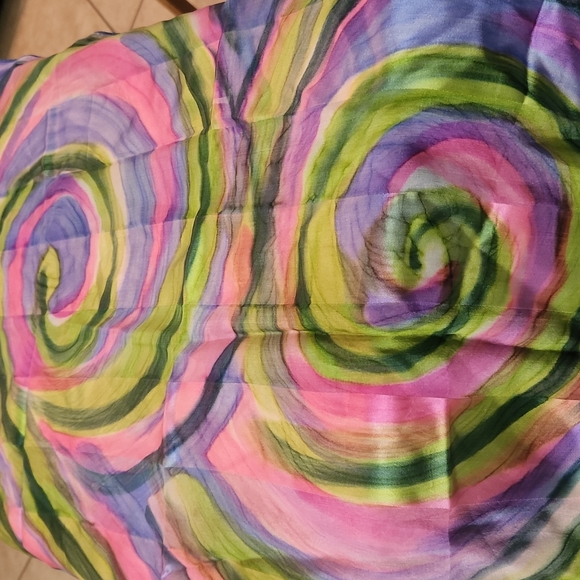 Pierre Baccara Scarf - Picture 5 of 5